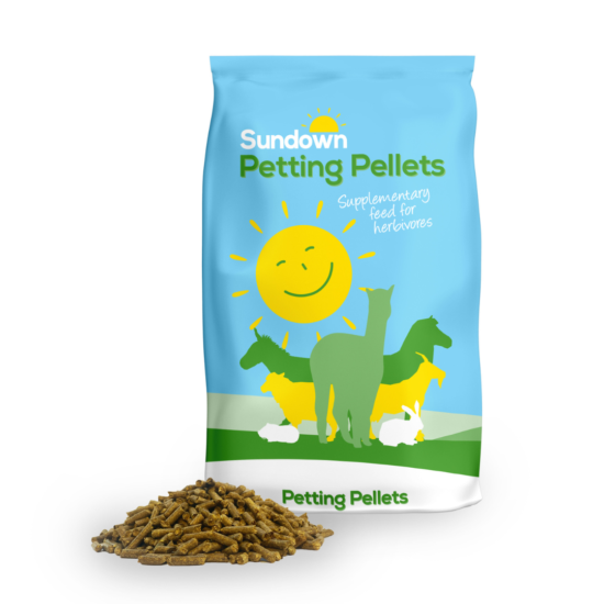 Graphic of the Petting Pellets bag, with a small pile of pellets in front